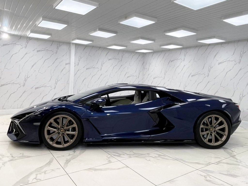 Used Lamborghini Revuelto 2024 for sale - 78096680: Photo 11
