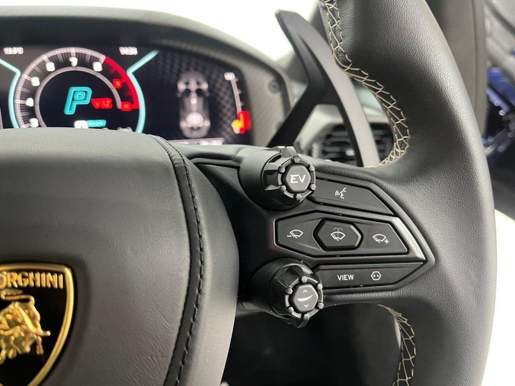 Used Lamborghini Revuelto 2024 for sale - 78096680: Photo 40