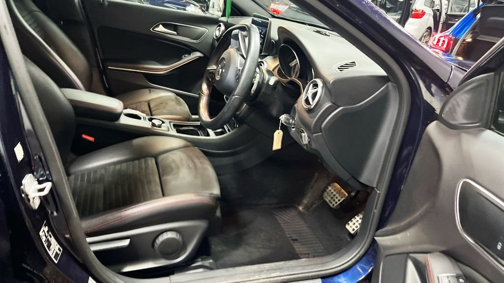 Used Mercedes-Benz GLA 2017 for sale - 77693473: Photo 9