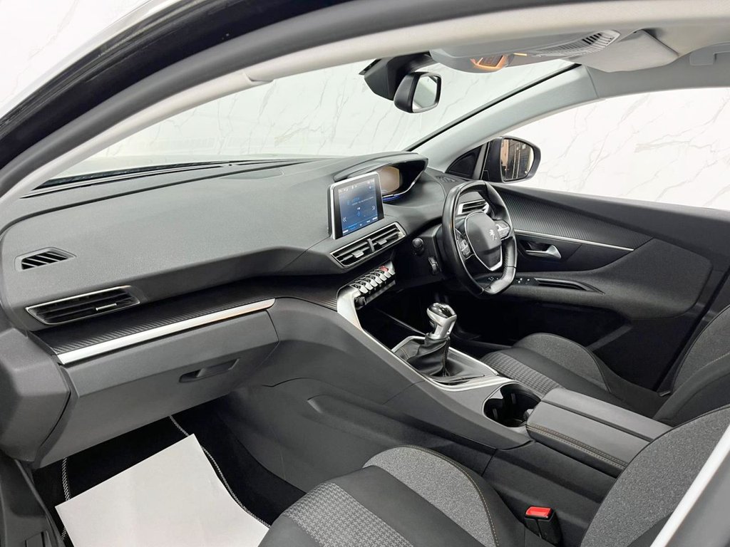 Used Peugeot 3008 2019 for sale - 76119188: Photo 16