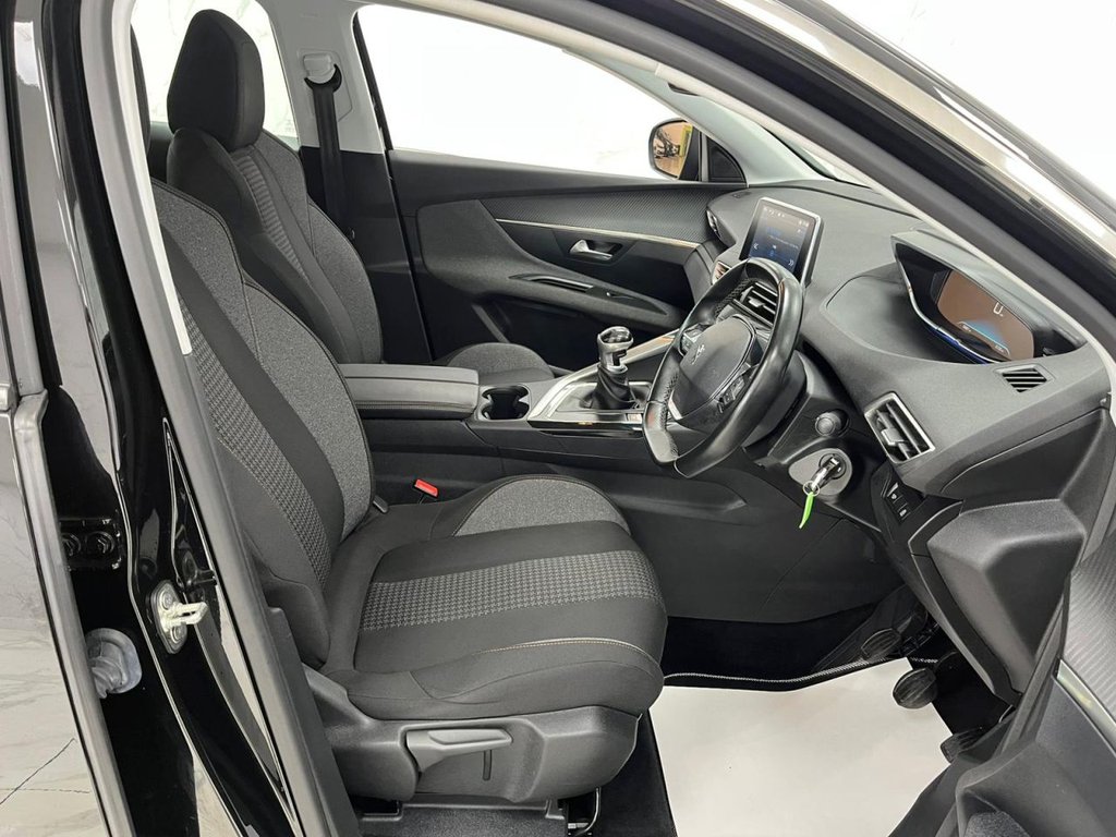 Used Peugeot 3008 2019 for sale - 76119188: Photo 24