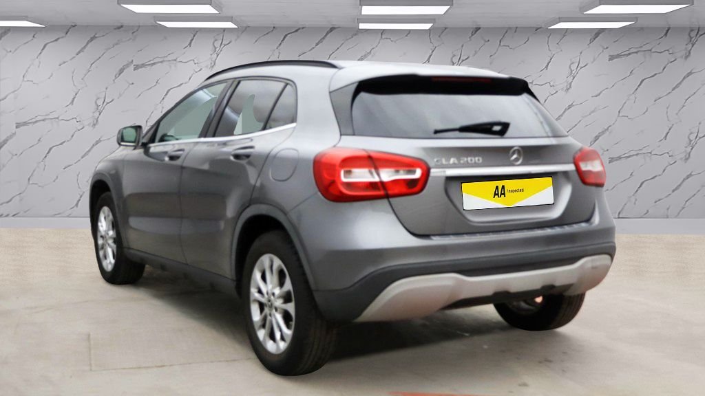 Used Mercedes-Benz GLA 2018 for sale - 77153392: Photo 3