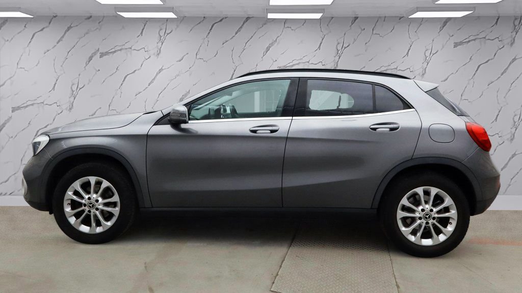 Used Mercedes-Benz GLA 2018 for sale - 77153392: Photo 6