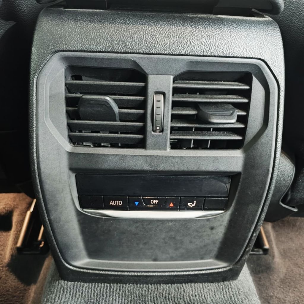 Used BMW 3 Series 2021 for sale - 77693470: Photo 32