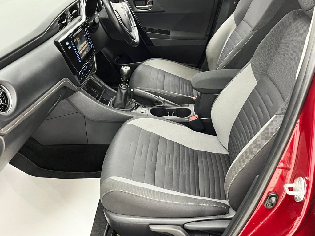 Used Toyota Auris 2017 for sale - 77319500: Photo 14