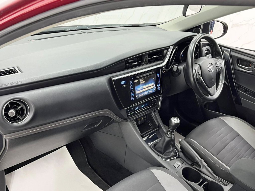 Used Toyota Auris 2017 for sale - 77319500: Photo 15