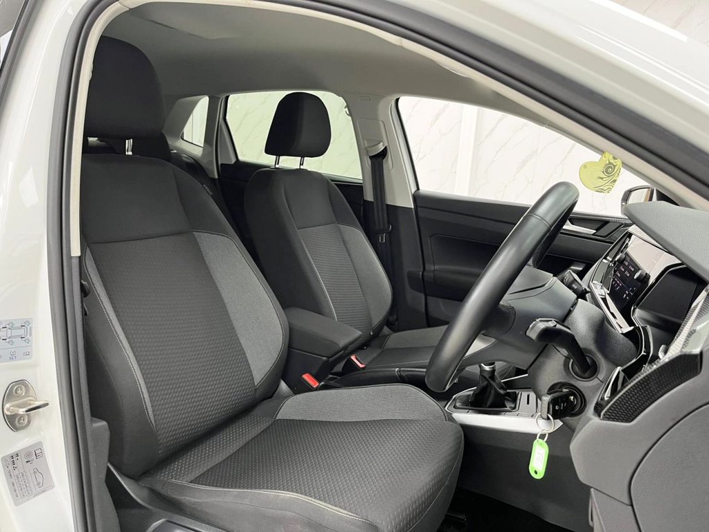 Used Volkswagen Polo 2022 for sale - 76162857: Photo 28