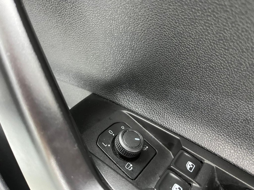 Used Volkswagen Polo 2022 for sale - 76162857: Photo 30