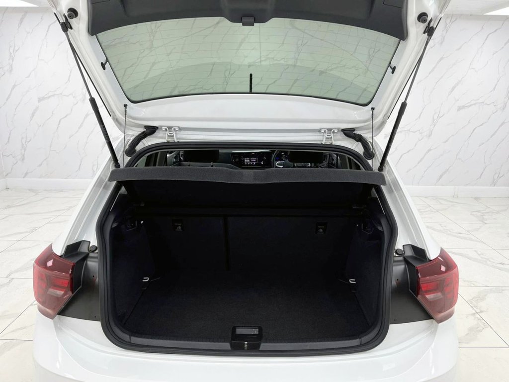 Used Volkswagen Polo 2022 for sale - 76162857: Photo 7