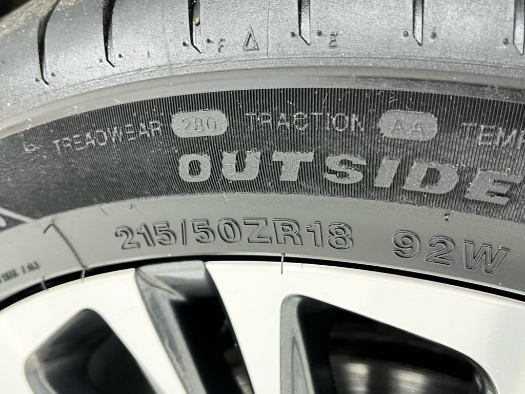 Used Toyota Yaris Cross 2022 for sale - 76900429: Photo 17