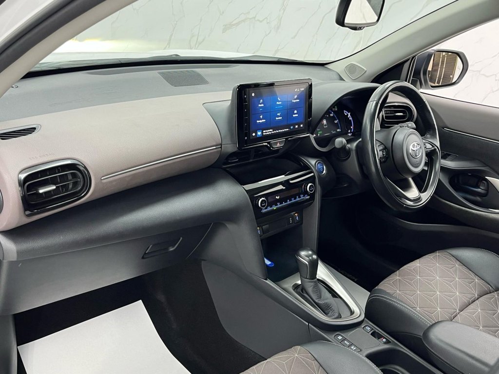 Used Toyota Yaris Cross 2022 for sale - 76900429: Photo 21