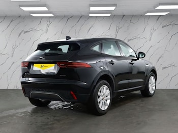 Used Jaguar E-Pace 2019 for sale - 77356612: Photo