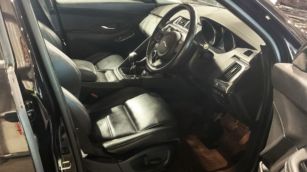 Used Jaguar E-Pace 2019 for sale - 77356612: Photo 8