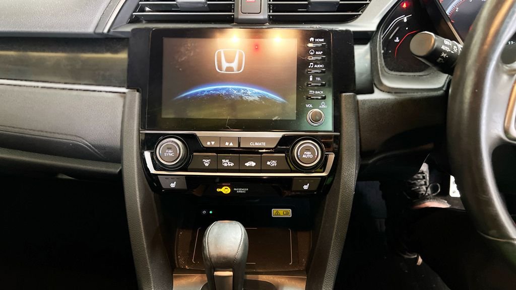 Used Honda Civic 2020 for sale - 77452055: Photo 7