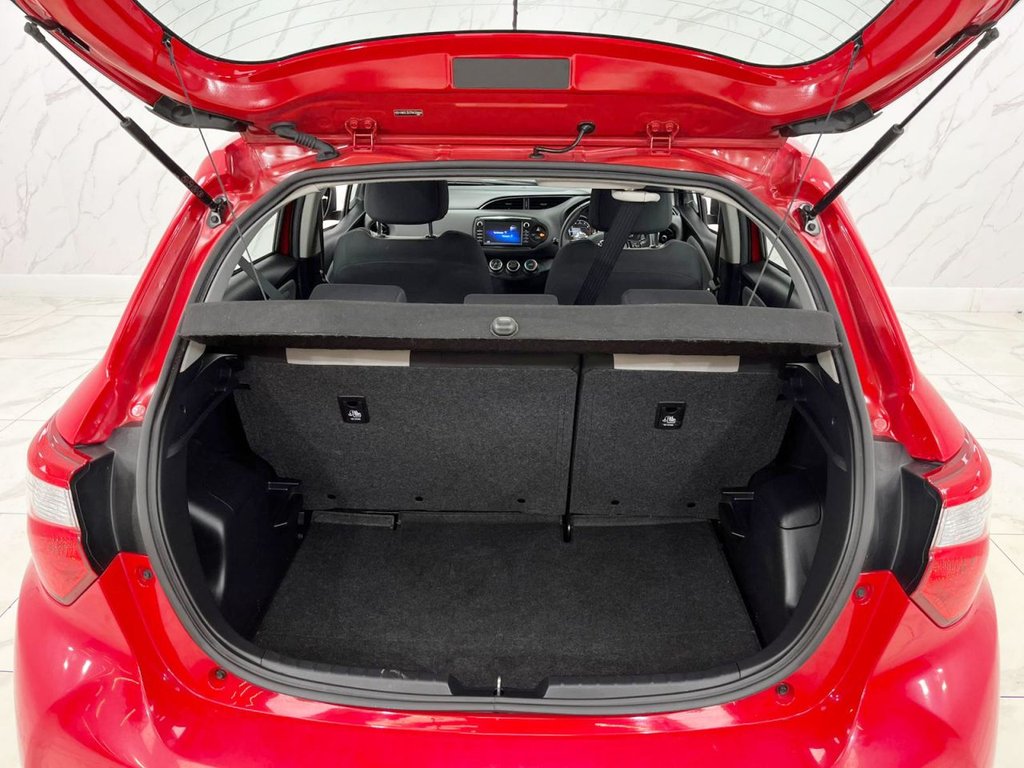 Used Toyota Yaris 2019 for sale - 77263129: Photo 33