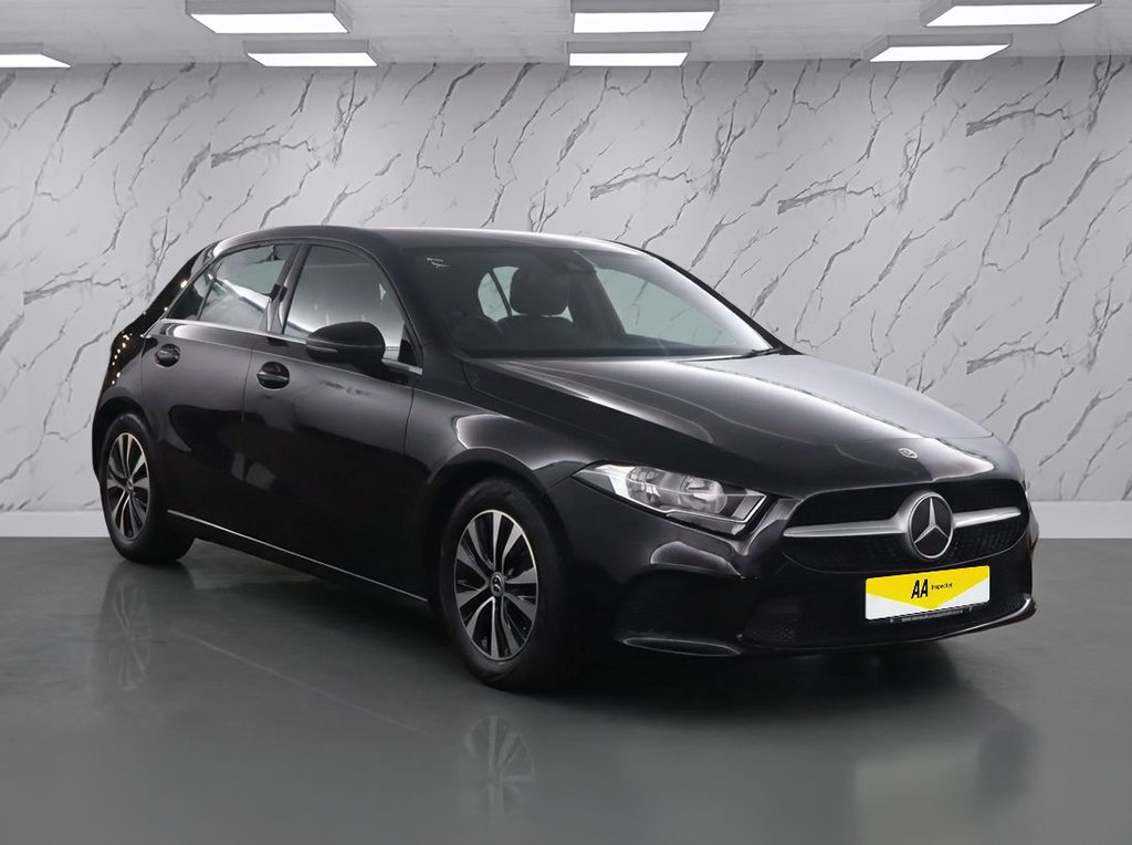 Used Mercedes-Benz A-Class 2021 for sale - 77463765: Photo 2