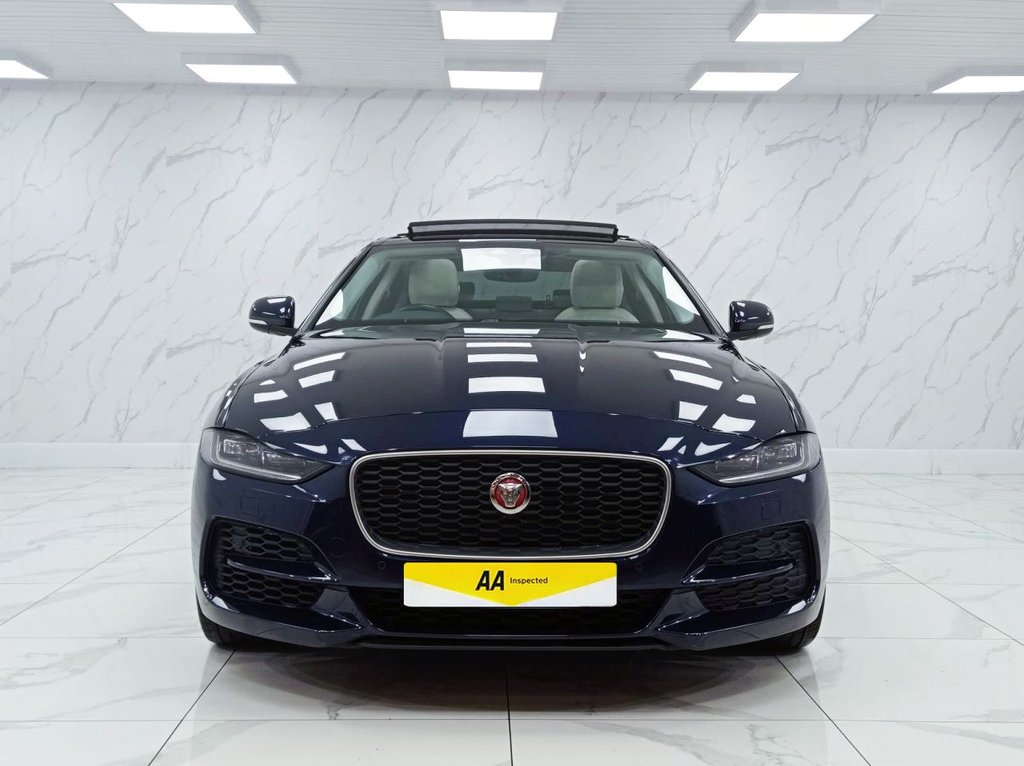 Used Jaguar XE 2020 for sale - 77667270: Photo 5