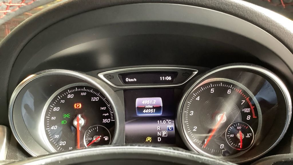 Used Mercedes-Benz GLA 2019 for sale - 76496893: Photo 9