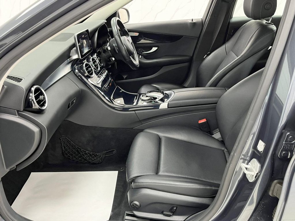 Used Mercedes-Benz C Class 2015 for sale - 77533904: Photo 14