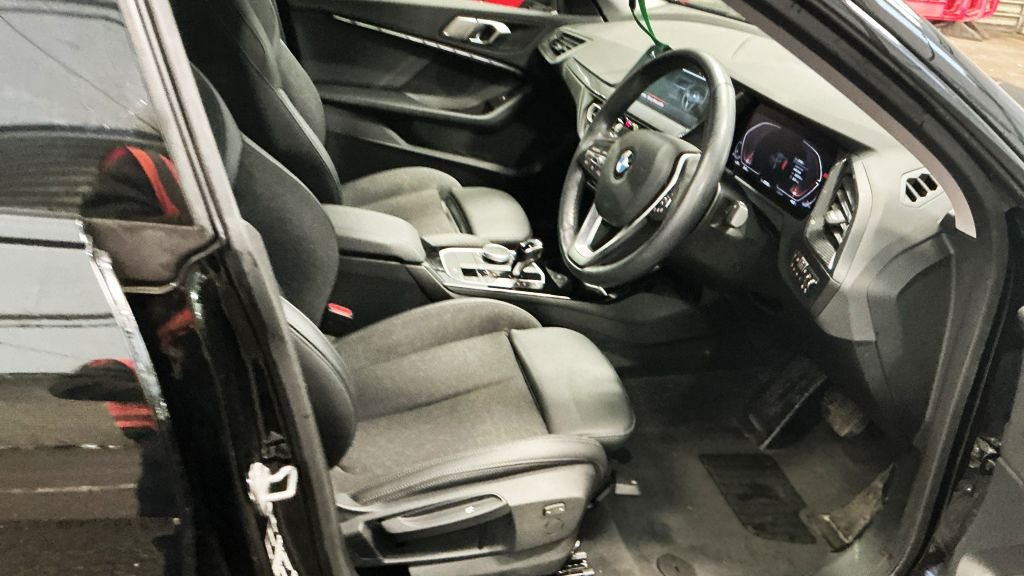 Used BMW 2 Series 2023 for sale - 77534944: Photo 9