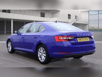 Used Skoda Superb 2020 for sale - 76496862: Photo