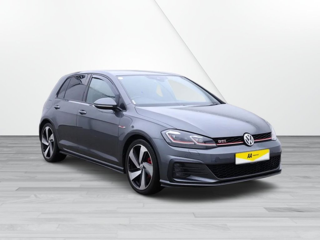 Used Volkswagen Golf 2019 for sale - 76496608: Photo 2