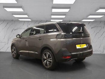 Used Peugeot 5008 2021 for sale - 77920084: Photo