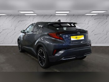 Used Toyota C-HR 2021 for sale - 78401633: Photo