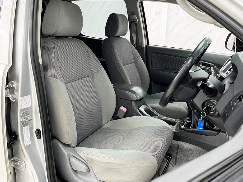 Used Toyota Hilux 2012 for sale - 77226828: Photo 27