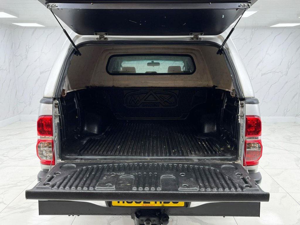 Used Toyota Hilux 2012 for sale - 77226828: Photo 29