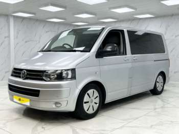 Used Volkswagen Transporter Shuttle 2016 for sale - 73901240: Photo