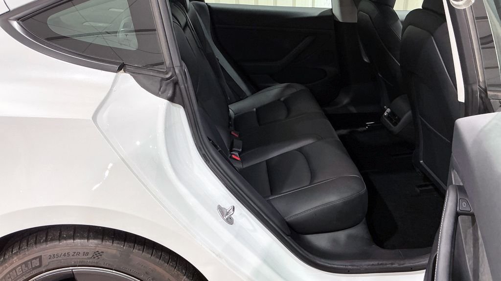 Used Tesla Model 3 2021 for sale - 76163555: Photo 10