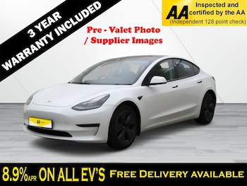Tesla - Model 3