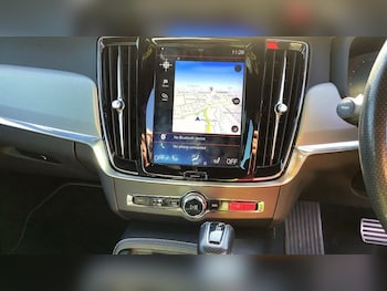 Used Volvo S90 2018 for sale - 78582830: Photo