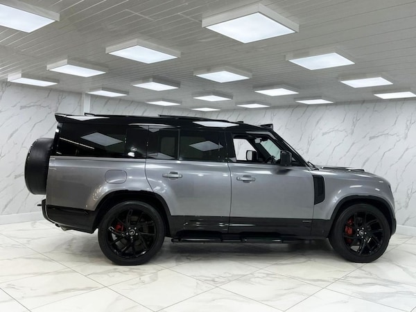 Used Land Rover Defender 130 2022 for sale - 75986712: Photo 12