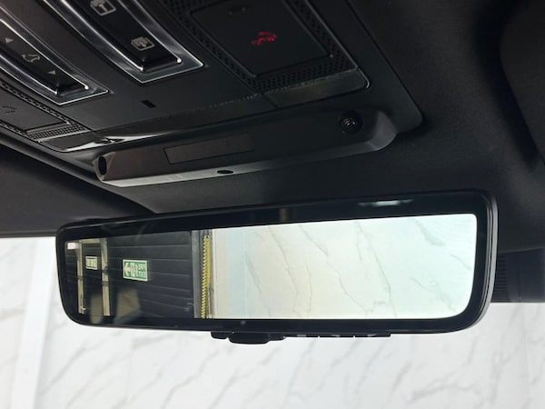Used Land Rover Defender 130 2022 for sale - 75986712: Photo 37