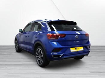Used Volkswagen T-Roc 2021 for sale - 76245418: Photo