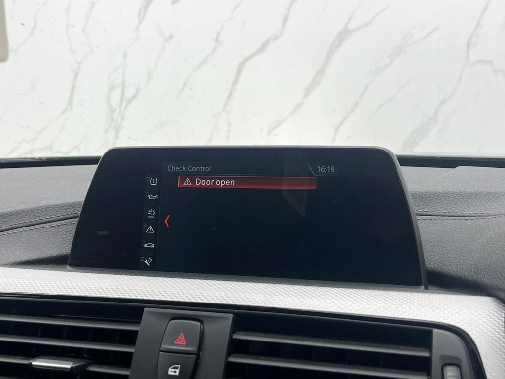 Used BMW 3 Series 2019 for sale - 75912046: Photo 18