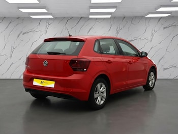 Used Volkswagen Polo 2019 for sale - 77422616: Photo