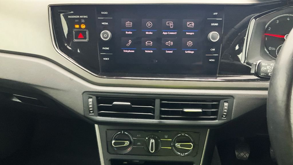 Used Volkswagen Polo 2019 for sale - 77422616: Photo 7