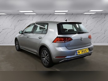 Used Volkswagen Golf 2017 for sale - 78583430: Photo