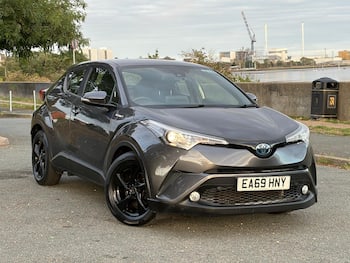 Used Toyota C-HR 2019 for sale - 79874153: Photo