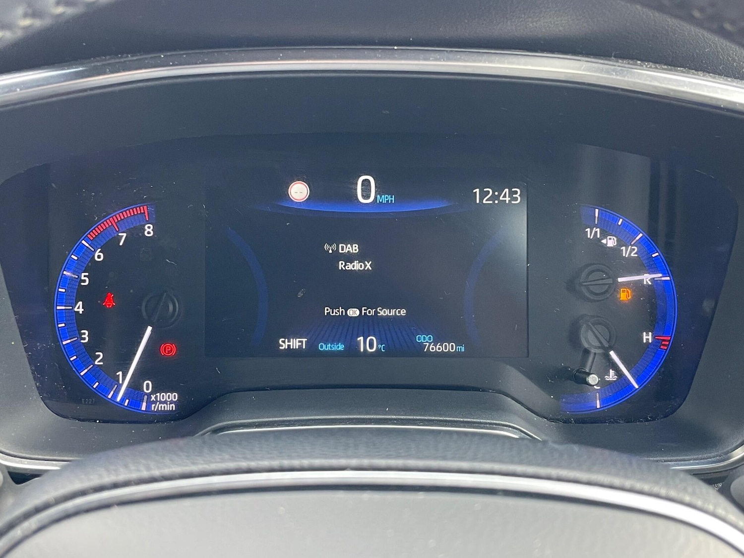 Used Toyota Corolla 2020 for sale - 77633126: Photo 37