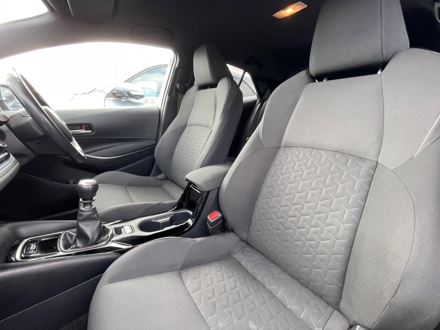 Used Toyota Corolla 2020 for sale - 77633126: Photo 55