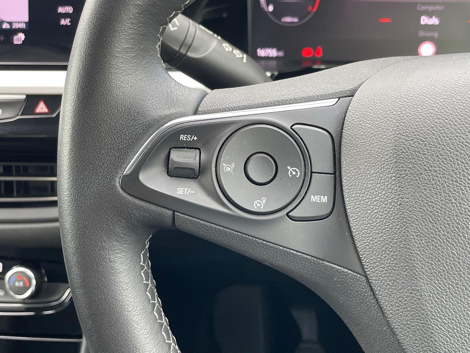 Used Vauxhall Grandland 2023 for sale - 76032140: Photo 42