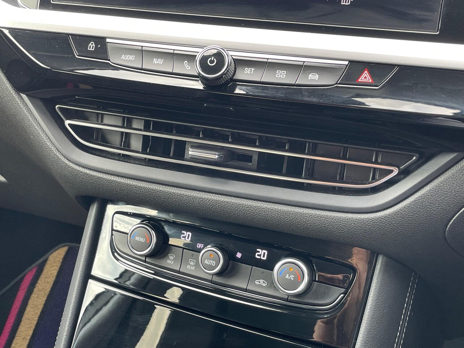 Used Vauxhall Grandland 2023 for sale - 76032140: Photo 56