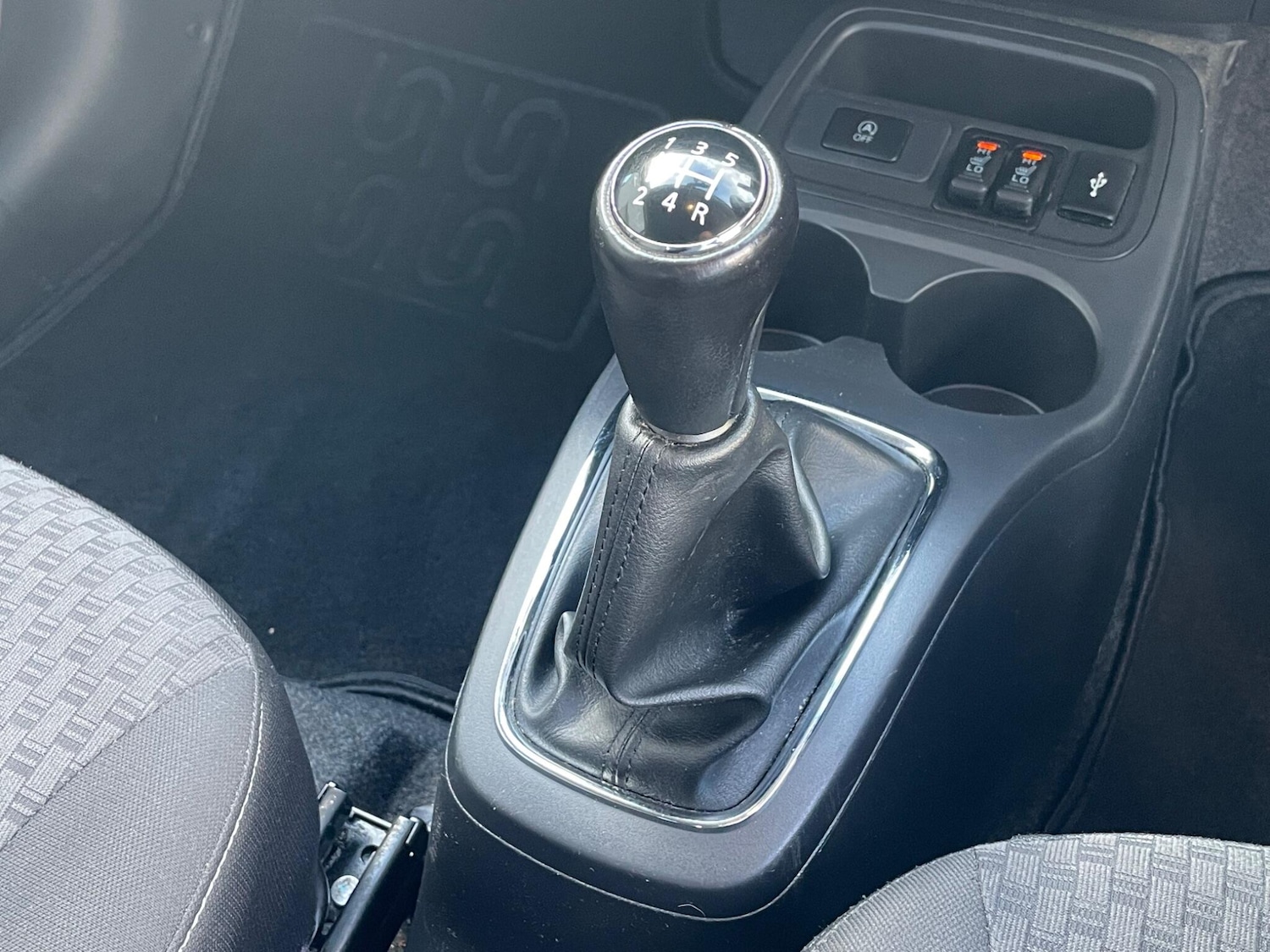 Used Mitsubishi Mirage 2018 for sale - 77625660: Photo 40