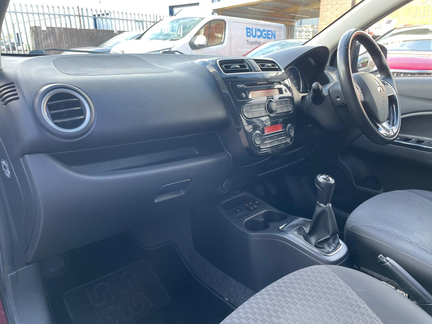 Used Mitsubishi Mirage 2018 for sale - 77625660: Photo 42