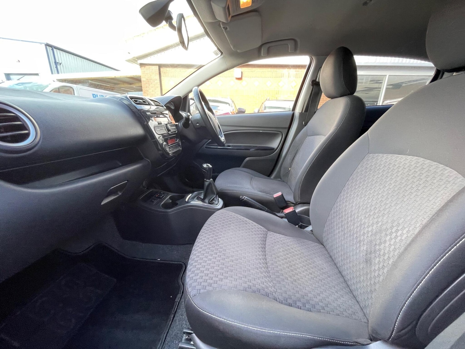 Used Mitsubishi Mirage 2018 for sale - 77625660: Photo 43