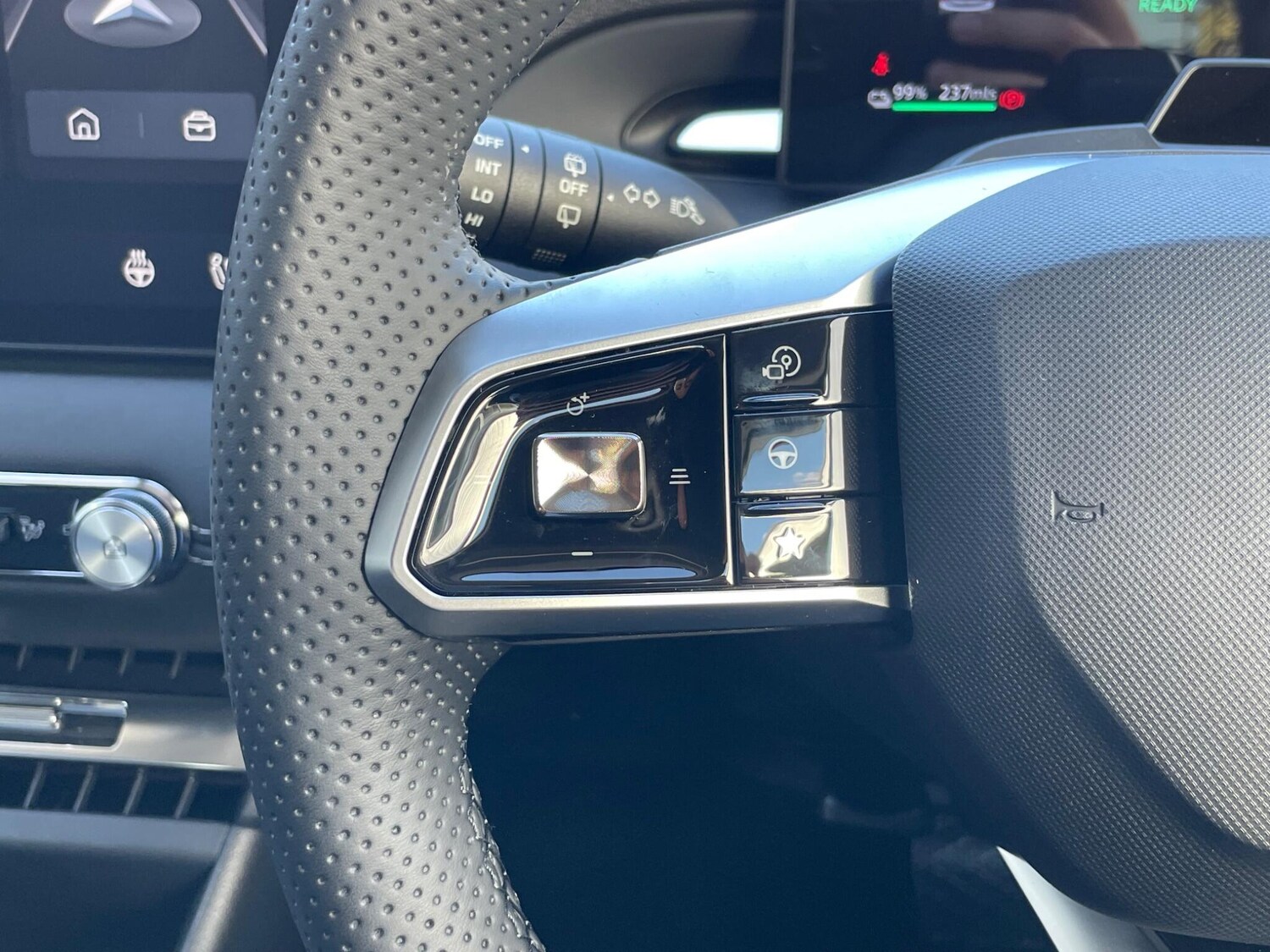 Used MG MG4 for sale - 77808705: Photo 40